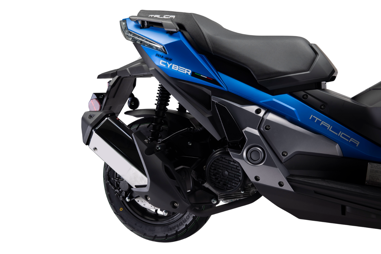 CYBER 200cc
